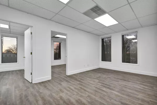 Lansing, MI 48917,3721 W Michigan Avenue #300