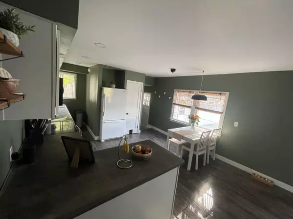Grand Haven, MI 49417,15666 Lake Avenue