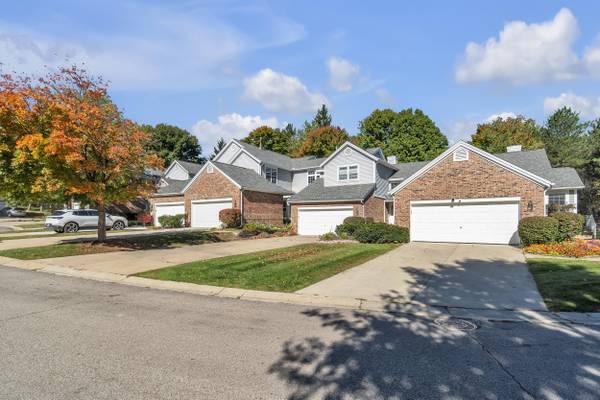 Ann Arbor, MI 48105,4329 Pine Ridge Court