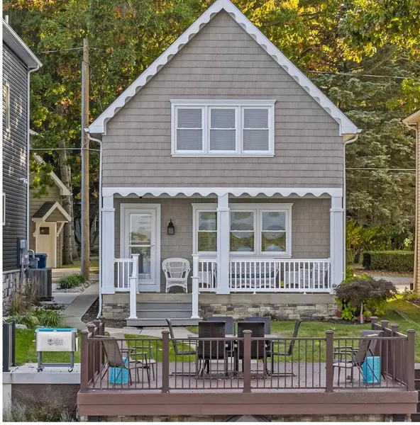 360 Park Street, Manitou Beach, MI 49253