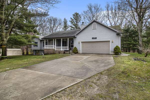 6506 Terravita Drive, Whitehall, MI 49461