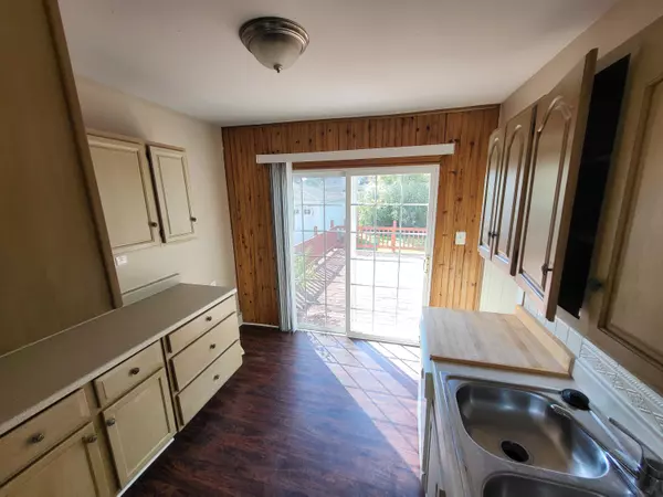 Allen Park, MI 48101,15535 Markese Avenue