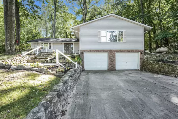 Stanton, MI 48888,8331 Spring NW Road