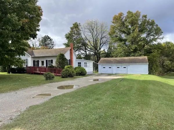 20533 Logan Road, Manchester, MI 48158