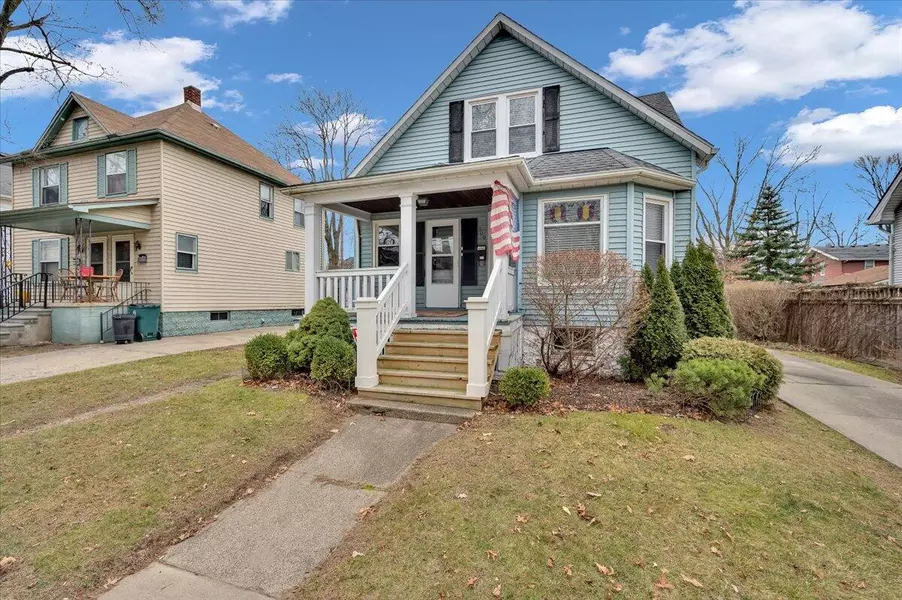 509 W Lincoln Avenue #Upper, Royal Oak, MI 48067