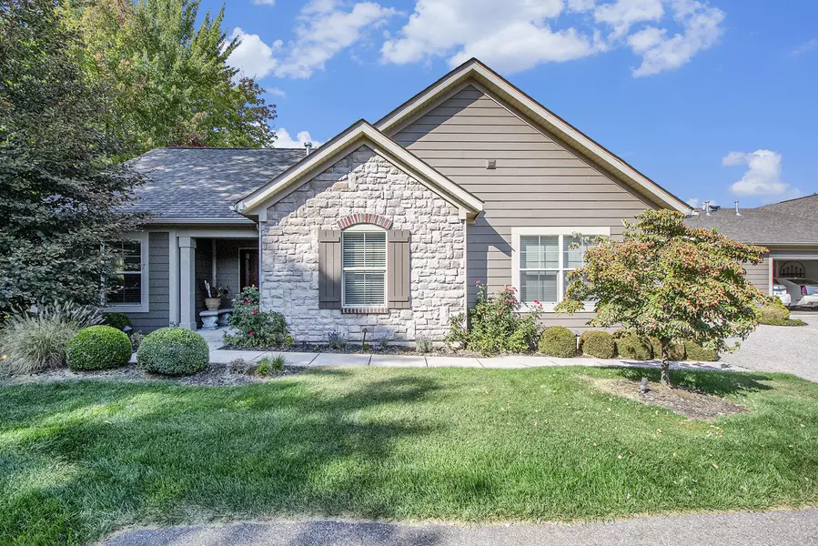 993 Bridge Walk SE Court #119, Ada, MI 49301