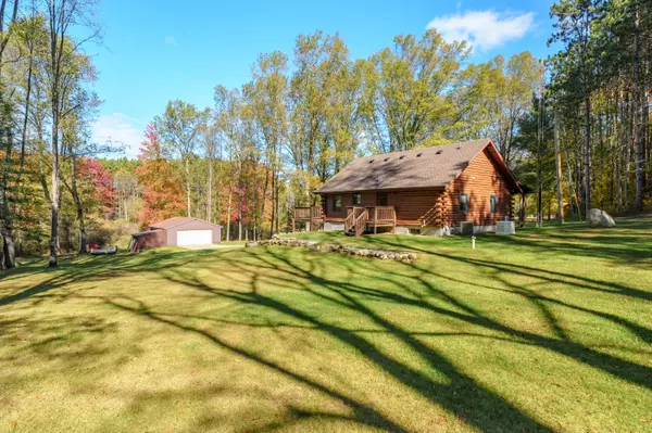 20605 15 Mile Road, Bellevue, MI 49021