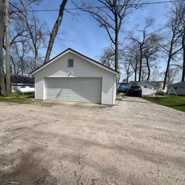 Montgomery, MI 49255,12224 Maple Street