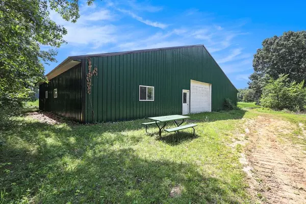 4268 E Riverside Drive, Lyons, MI 48851