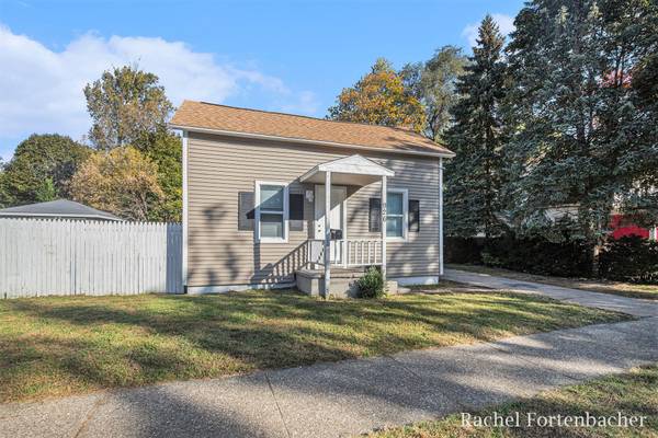 Muskegon, MI 49441,926 Oak Avenue