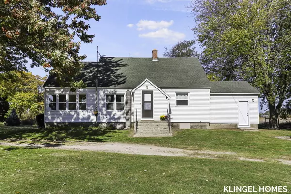 6760 S Warner Avenue,  Fremont,  MI 49412