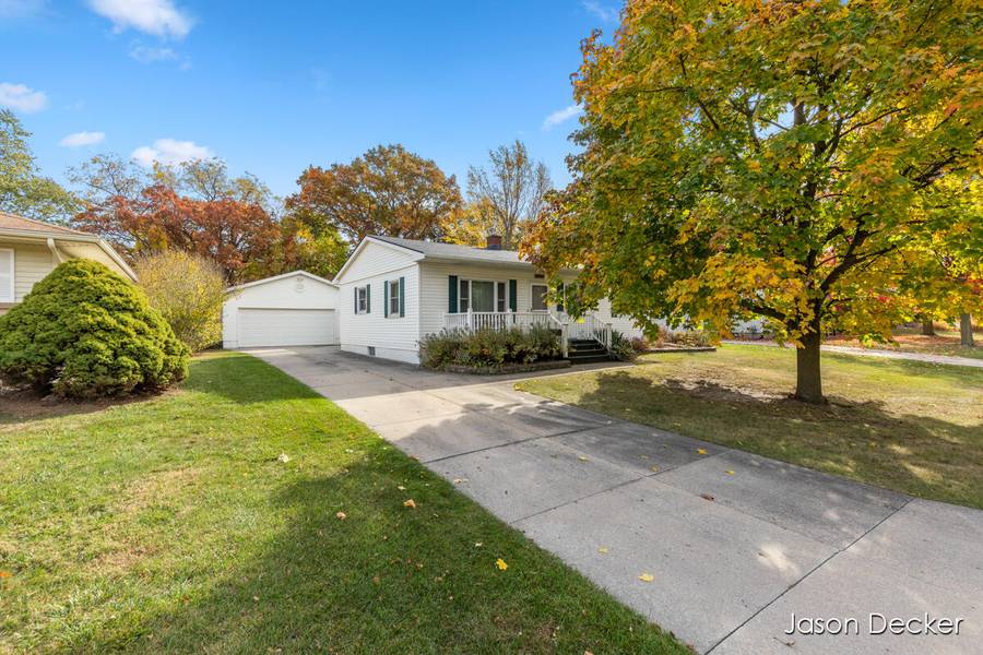 3862 Williamson NE Avenue, Grand Rapids, MI 49525