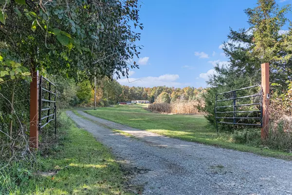 Clarklake, MI 49234,1540 Wetherby Road
