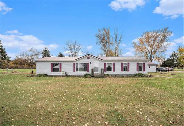 12879 Silver Creek Road, White Pigeon, MI 49099