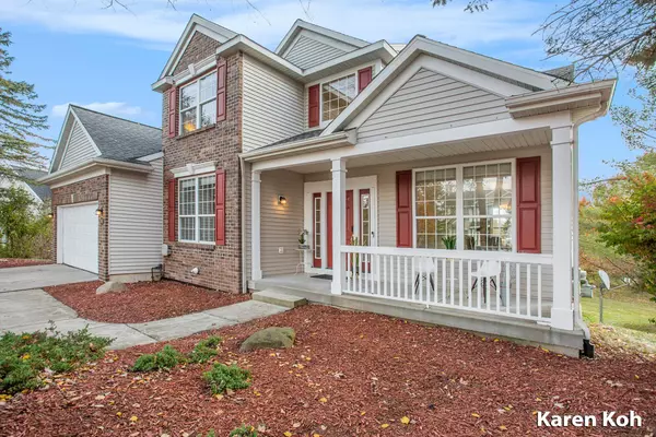 Ada, MI 49301,8011 Thornapple Club SE Drive