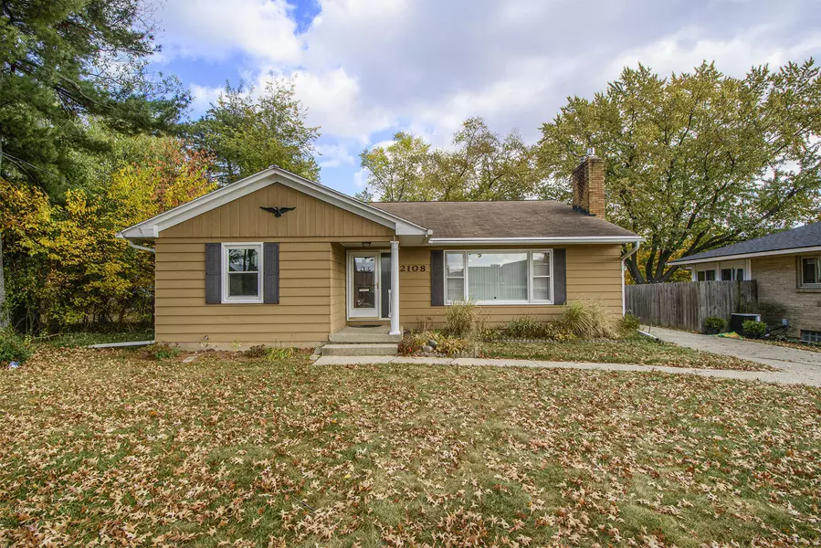 2108 Rosewood SE Avenue, Grand Rapids, MI 49506