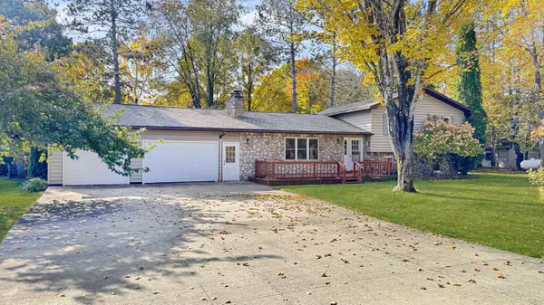 580 E 32 Road, Boon, MI 49618