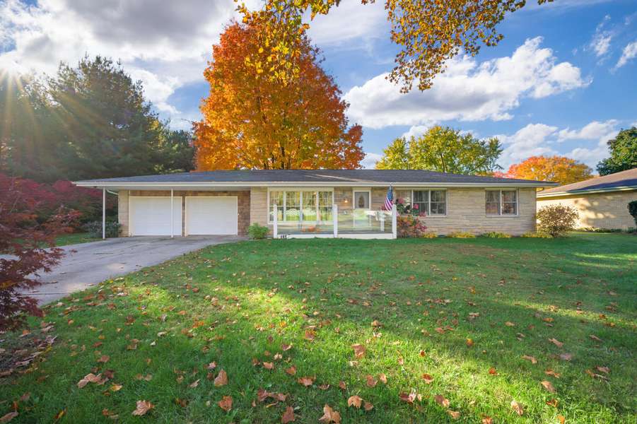 413 Remus Drive, Buchanan, MI 49107