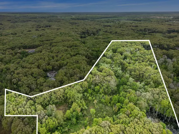 Ada, MI 49301,1300 Sargent SE Avenue