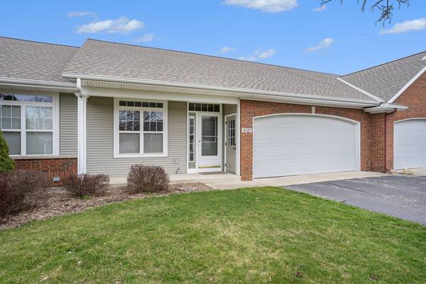 4737 Brentwood Court, Holland, MI 49423