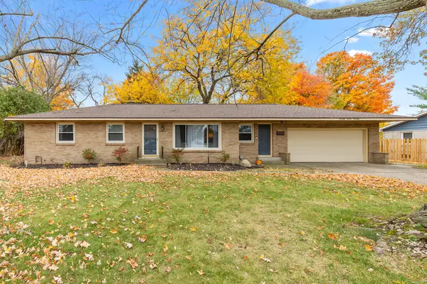 7770 Chickadee Drive, Jenison, MI 49428