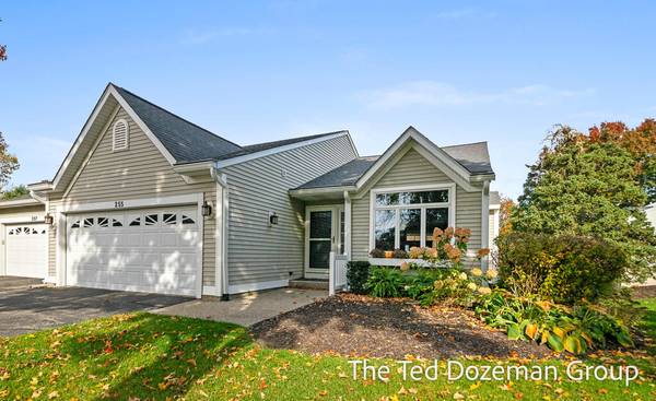 255 Winter Oak West, Holland, MI 49424