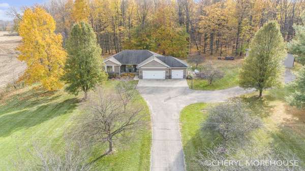 12468 92nd SE Street, Alto, MI 49302