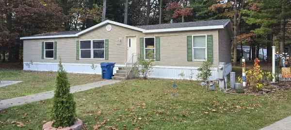 14531 Crooked Tree Lane, Grand Haven, MI 49417