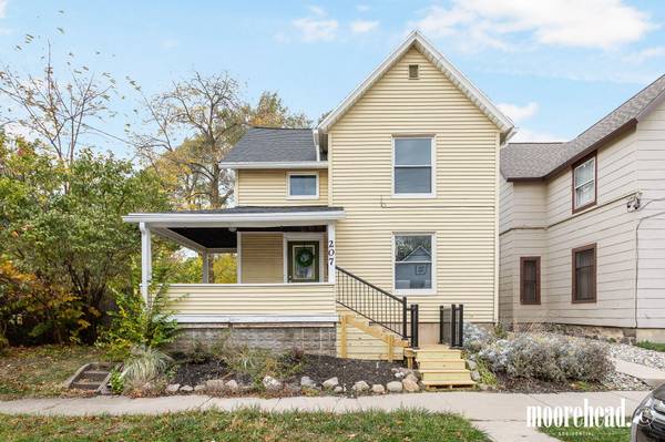 207 Page NE Street, Grand Rapids, MI 49505