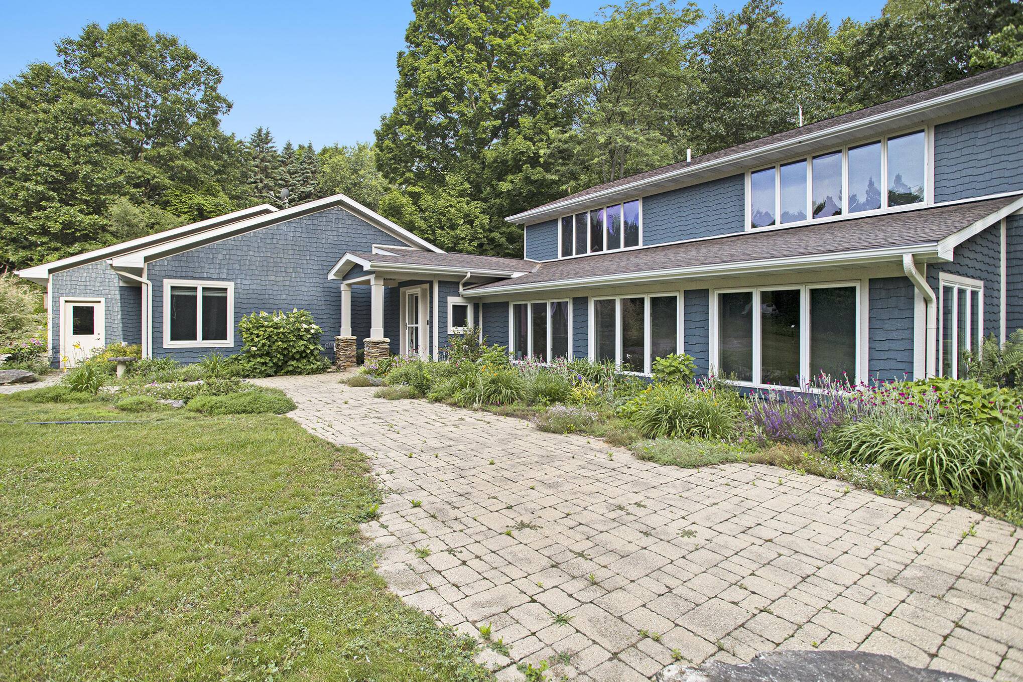 Marshall, MI 49068,16460 15 Mile Road