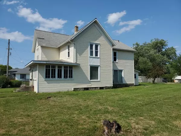 409 N Nottawa Street, Sturgis, MI 49091