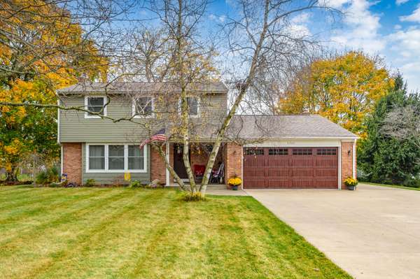 6340 Plainfield Avenue, Kalamazoo, MI 49048