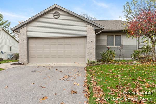 2488 Falcon Pointe NW Drive, Grand Rapids, MI 49534