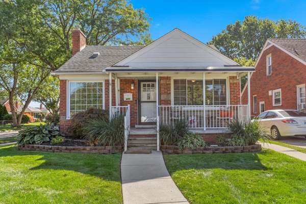 17405 Philomene Boulevard, Allen Park, MI 48101