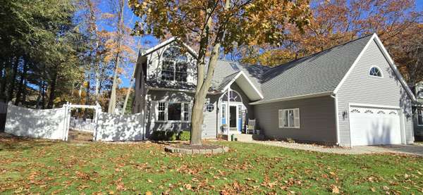 Norton Shores, MI 49441,2344 Pleasant Hill Drive