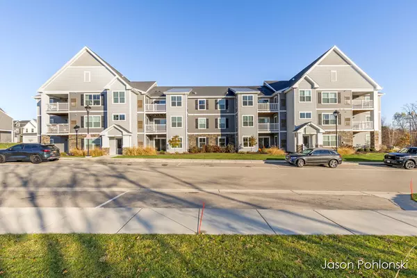 Grand Rapids, MI 49512,3167 Blairview SE Parkway #304