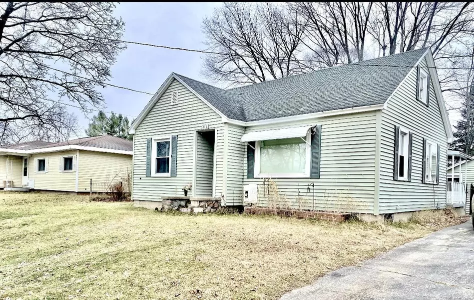 414 E Church Avenue, Reed City, MI 49677