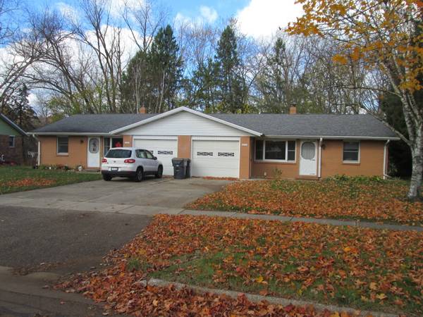 2553 Demorrow Circle, Stevensville, MI 49127