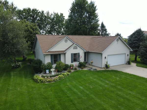 22023 Bluebird Avenue, Mattawan, MI 49071