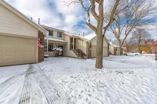 3748 Tartan Circle, Portage, MI 49024