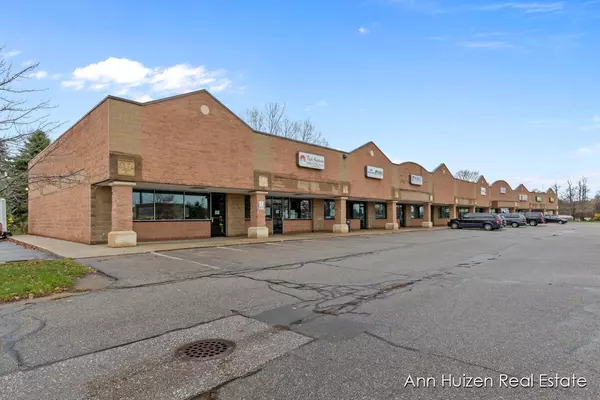 Zeeland, MI 49464,8516 Homestead Drive #2-4