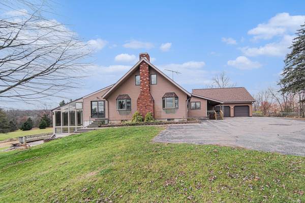 4775 Reed Road, Clarklake, MI 49234