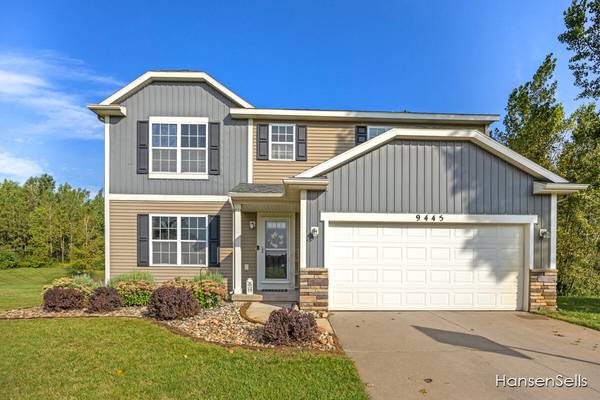 9445 Crest Circle NE Drive, Rockford, MI 49341