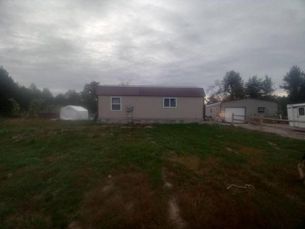 13744 Lakola Road, Leroy, MI 49655