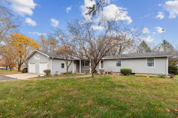 10617 Baldwin Road, Bridgman, MI 49106