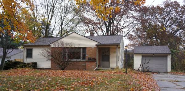 923 Weaver Avenue, Kalamazoo, MI 49006