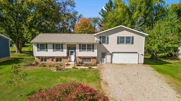 508 Maitland Drive, Horton, MI 49246