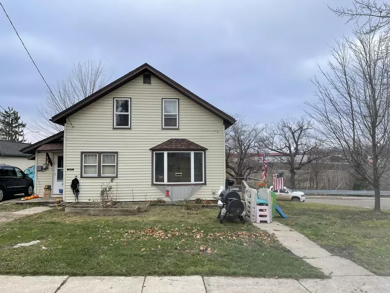 340 E Congress Street, Belding, MI 48809