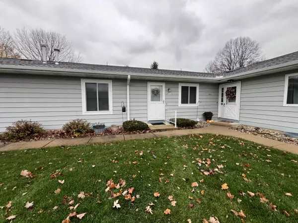 4711 Weston Avenue, Kalamazoo, MI 49006