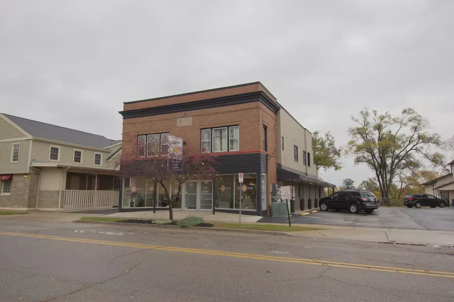 925 S Burdick Street, Kalamazoo, MI 49001